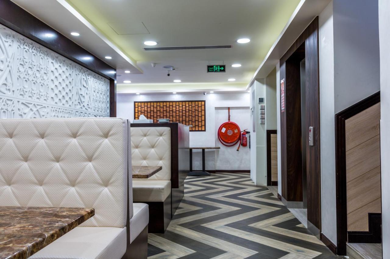 24 Gold Hotel Dubai Exterior foto